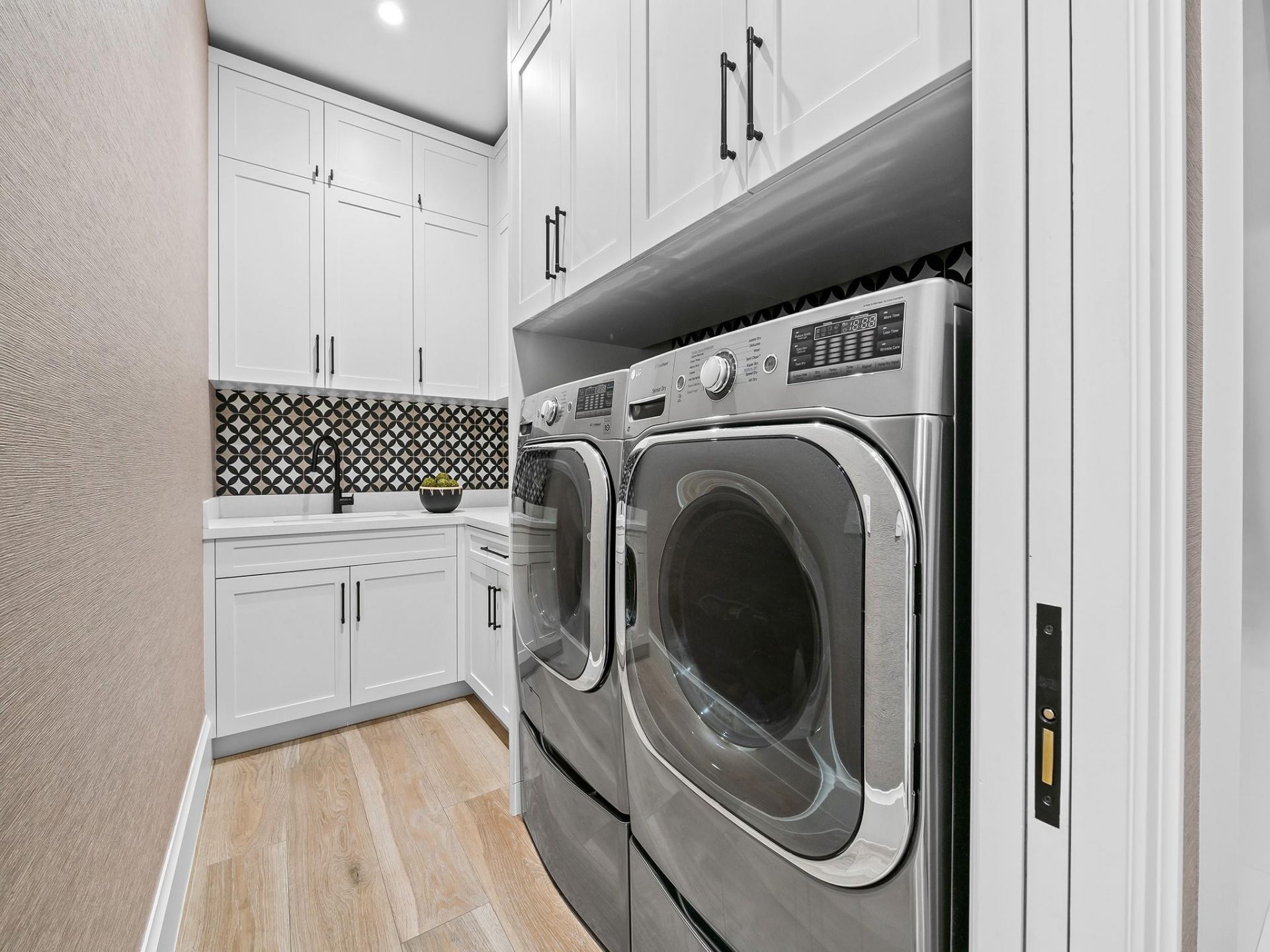 2408 NE 27th Avenue, Fort Lauderdale, FL 33305 Photo