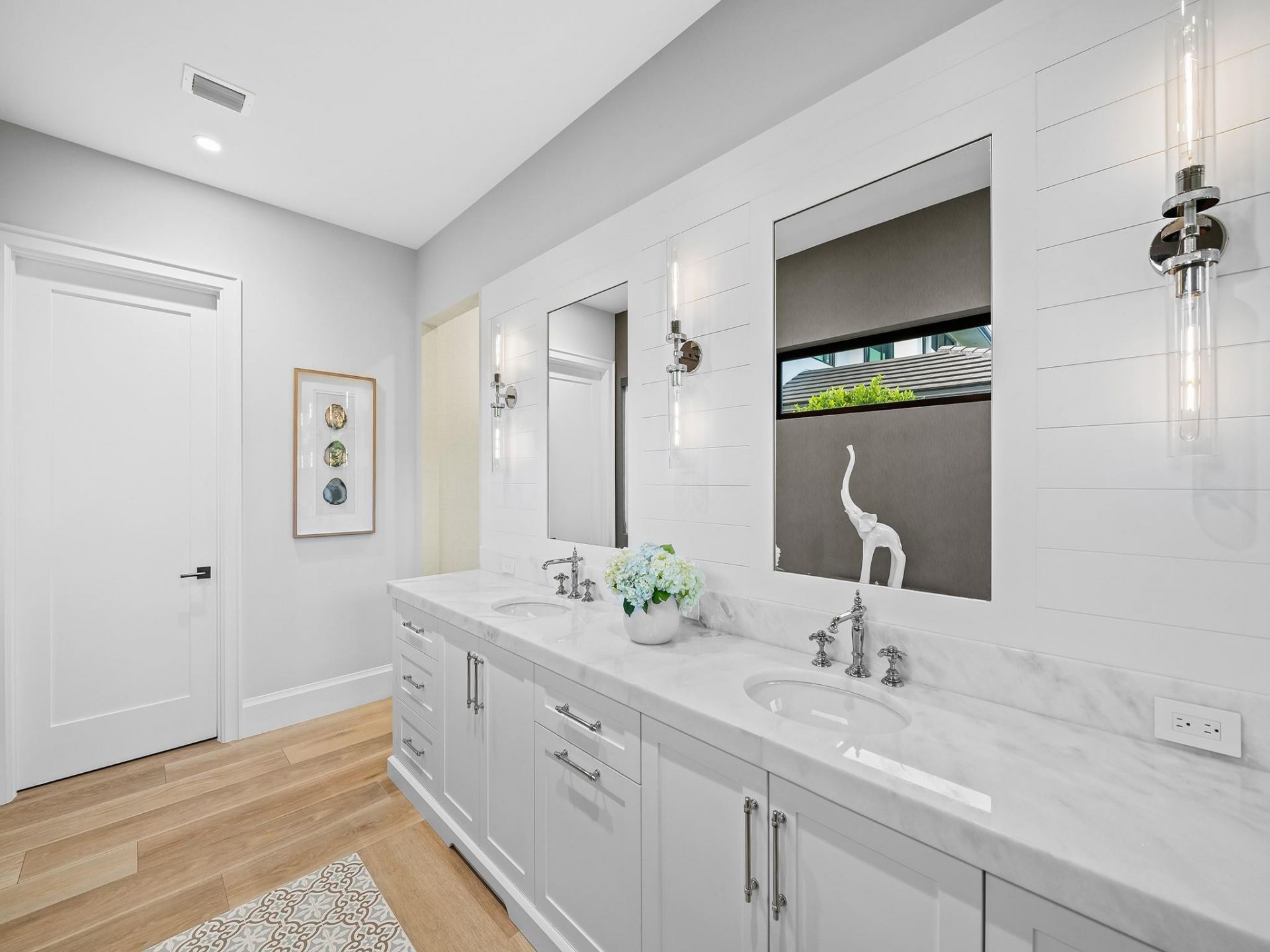 2408 NE 27th Avenue, Fort Lauderdale, FL 33305 Photo