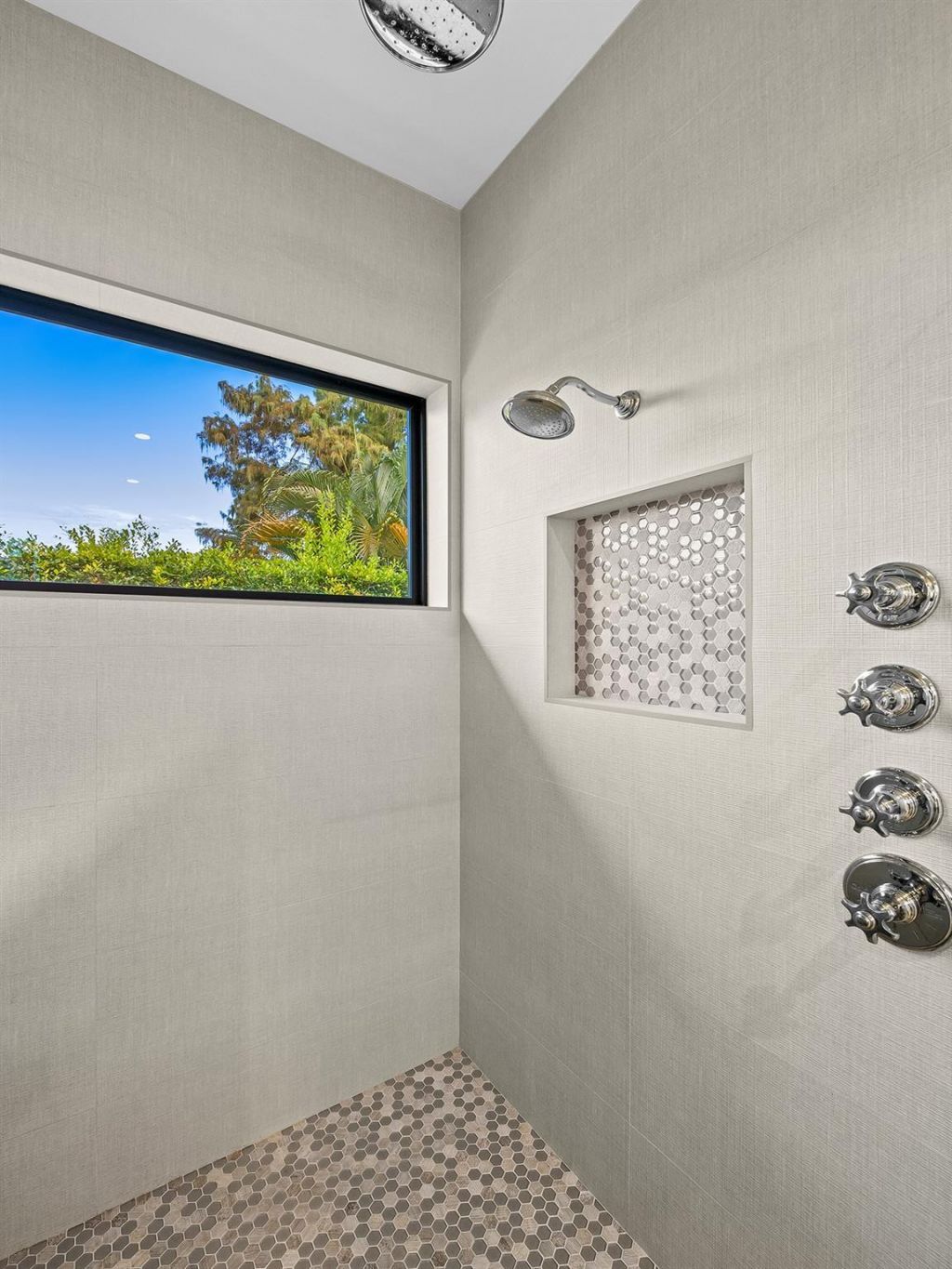 2408 NE 27th Avenue, Fort Lauderdale, FL 33305 Photo