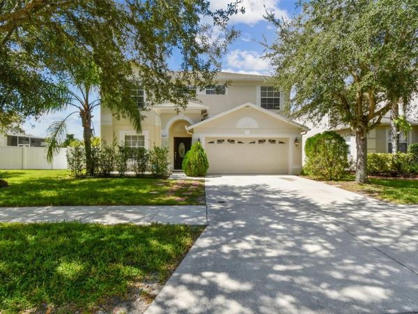 10621 LUCAYA DRIVE, TAMPA, FL 33647