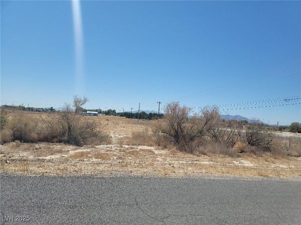 21 E Bonita Avenue, Pahrump, NV 89060