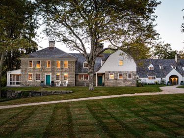 102 Melius , Warren, CT 06754