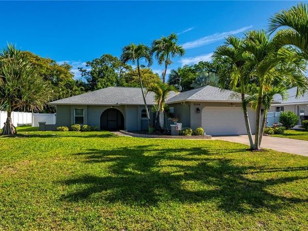 3584 Cartwright CT, BONITA SPRINGS, FL 34134