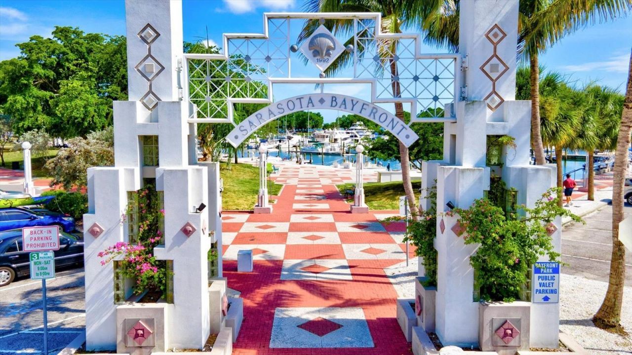 2232 Bahia Vista Street, Unit A6, Sarasota, FL 34239 Photo