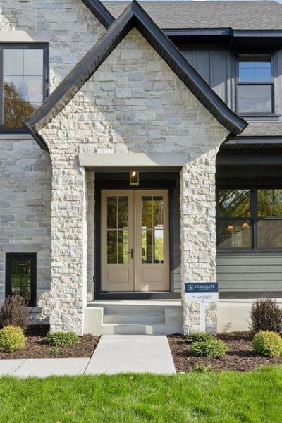 9511 Eagle Ridge Road, Chanhassen, MN 55317 Main Photo