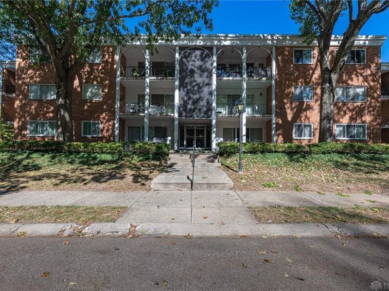 3225 Southdale Drive, Unit 1, Kettering, OH 45409 Photo 1