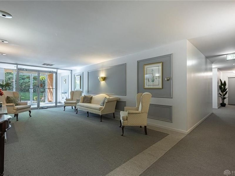 3225 Southdale Drive, Unit 1, Kettering, OH 45409 Photo 3