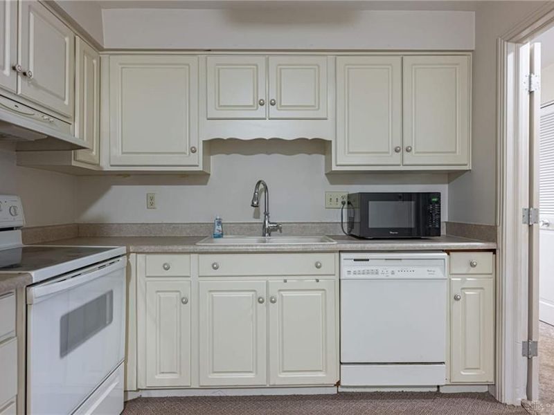 3225 Southdale Drive, Unit 1, Kettering, OH 45409 Photo 8