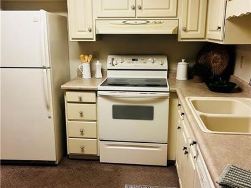 3225 Southdale Drive, Unit 1, Kettering, OH 45409 Photo 9