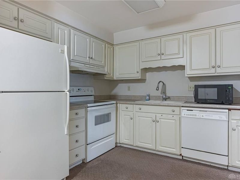 3225 Southdale Drive, Unit 1, Kettering, OH 45409 Photo 9
