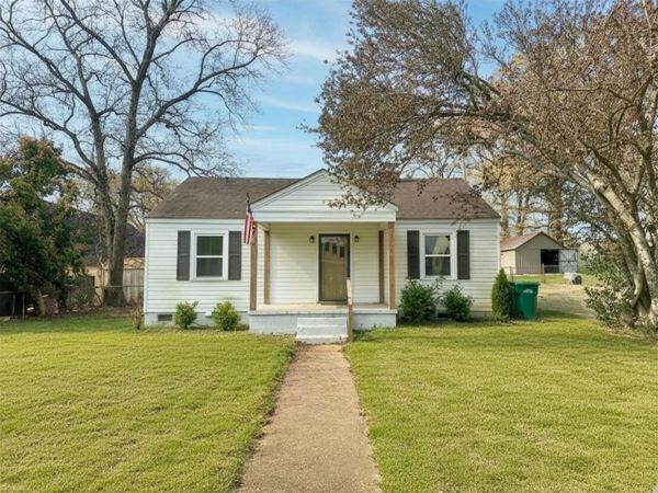 1305 34th St, Sheffield, AL