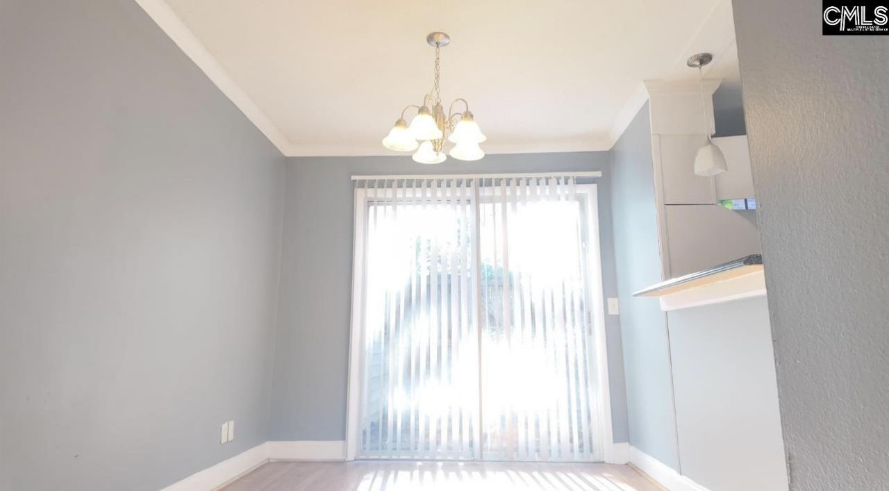 529 Cambout Street Photo 6