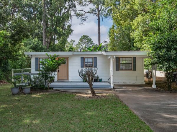 1649 Mayhew Street, Tallahassee, FL 32304