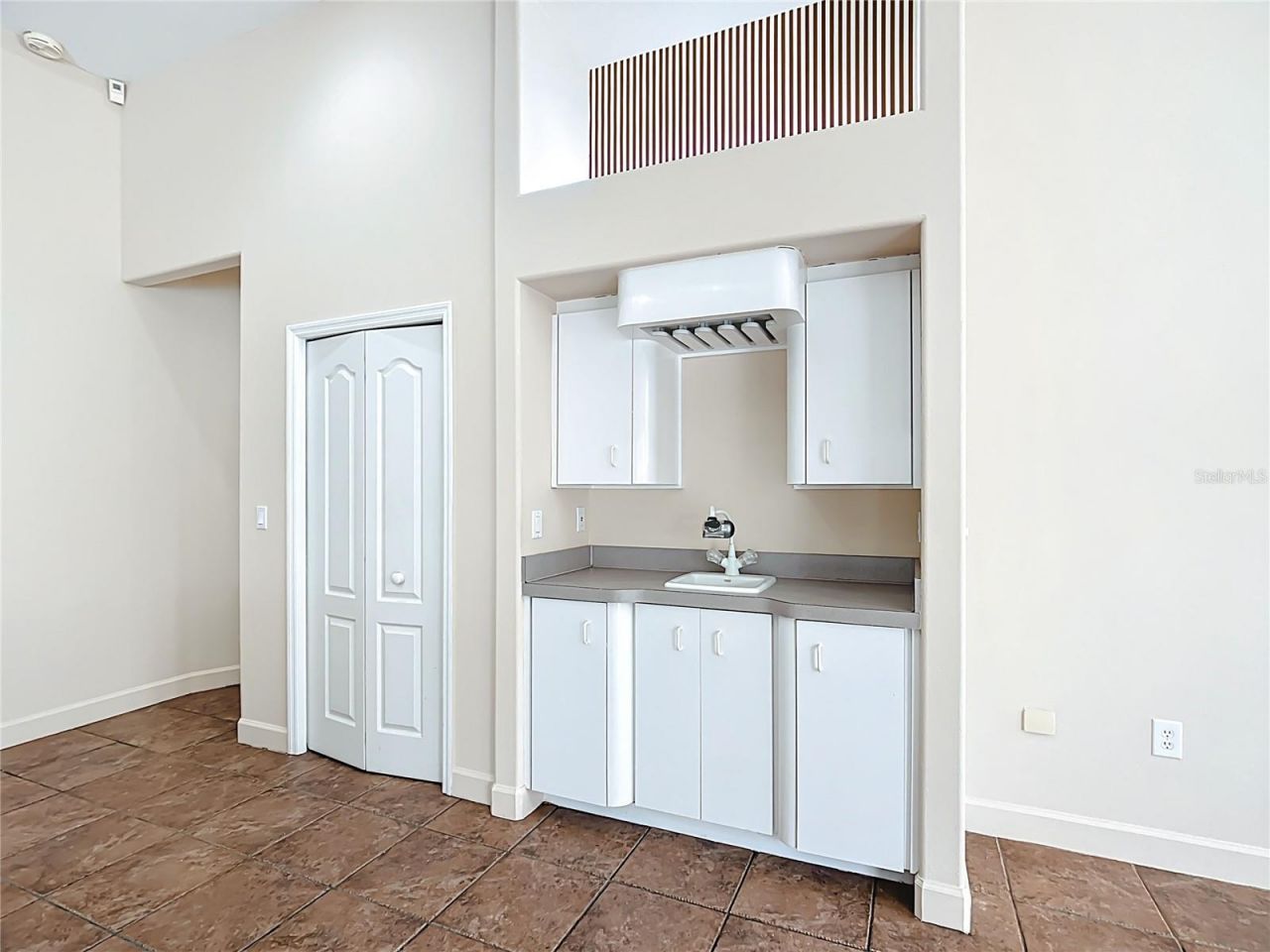 8715 Scandinavia Boulevard, Lakeland, FL 33809 Photo