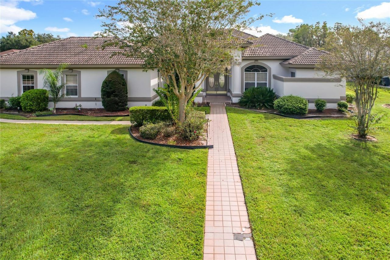 8715 Scandinavia Boulevard, Lakeland, FL 33809 Photo