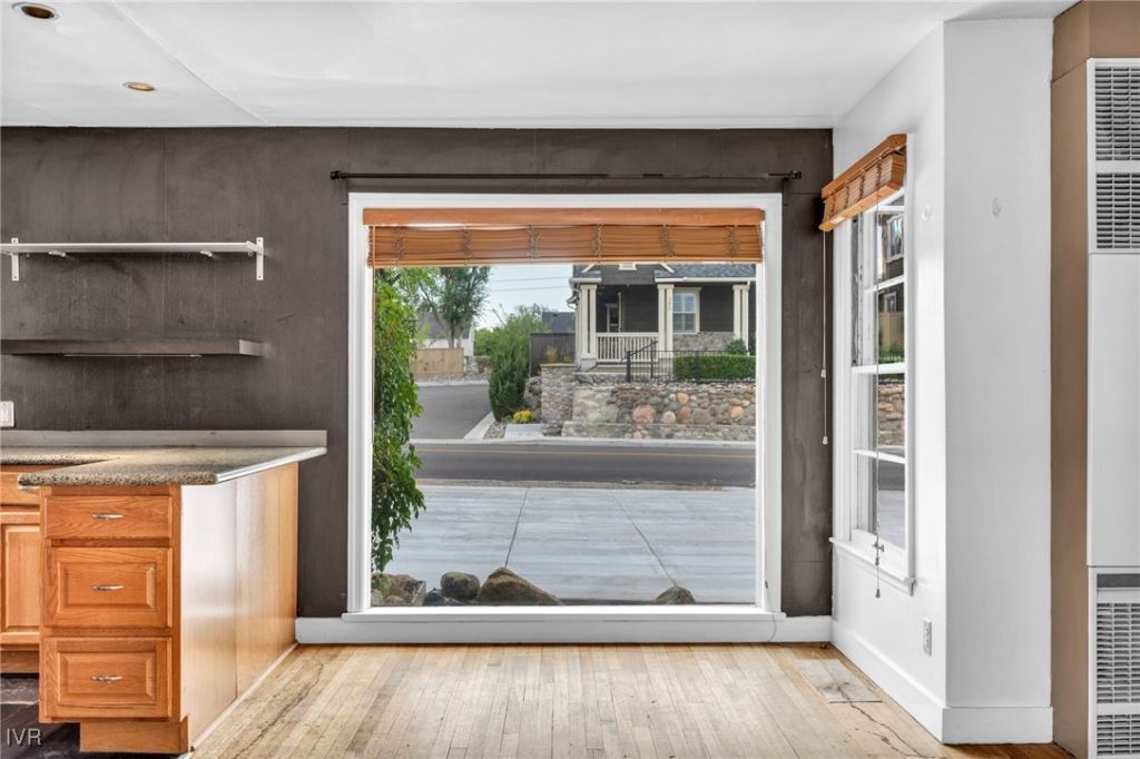 343 Mount Rose Street, Reno, NV 89509 Photo