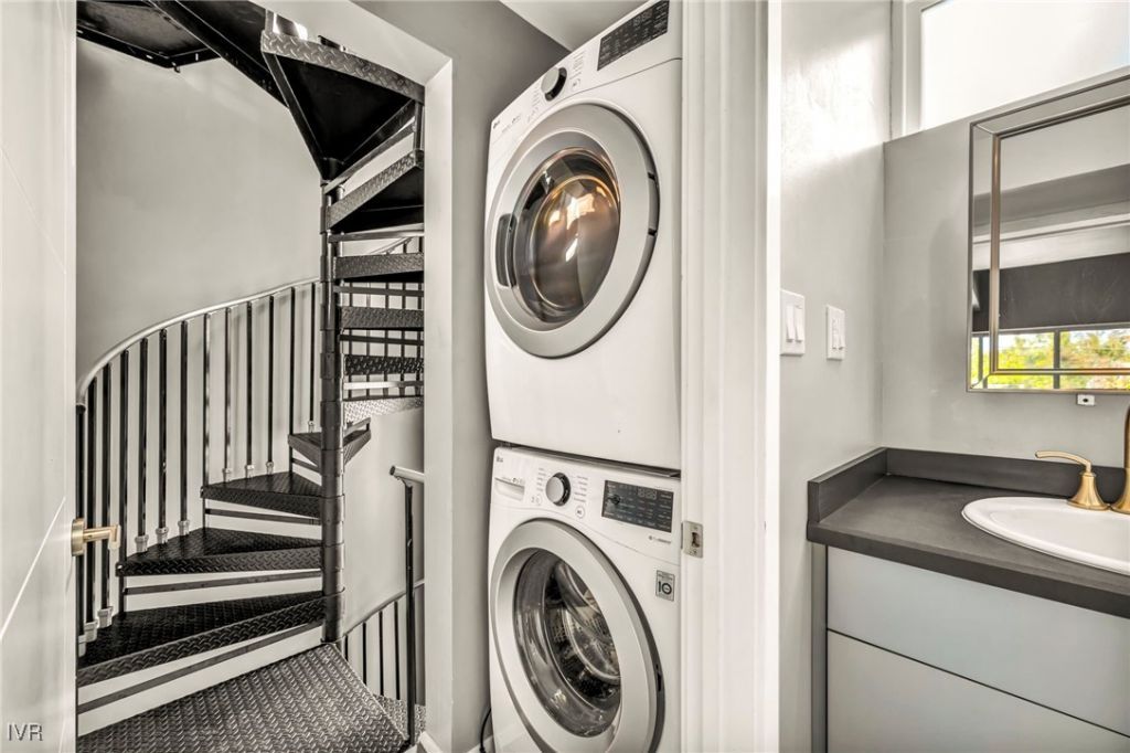 343 Mount Rose Street, Reno, NV 89509 Photo