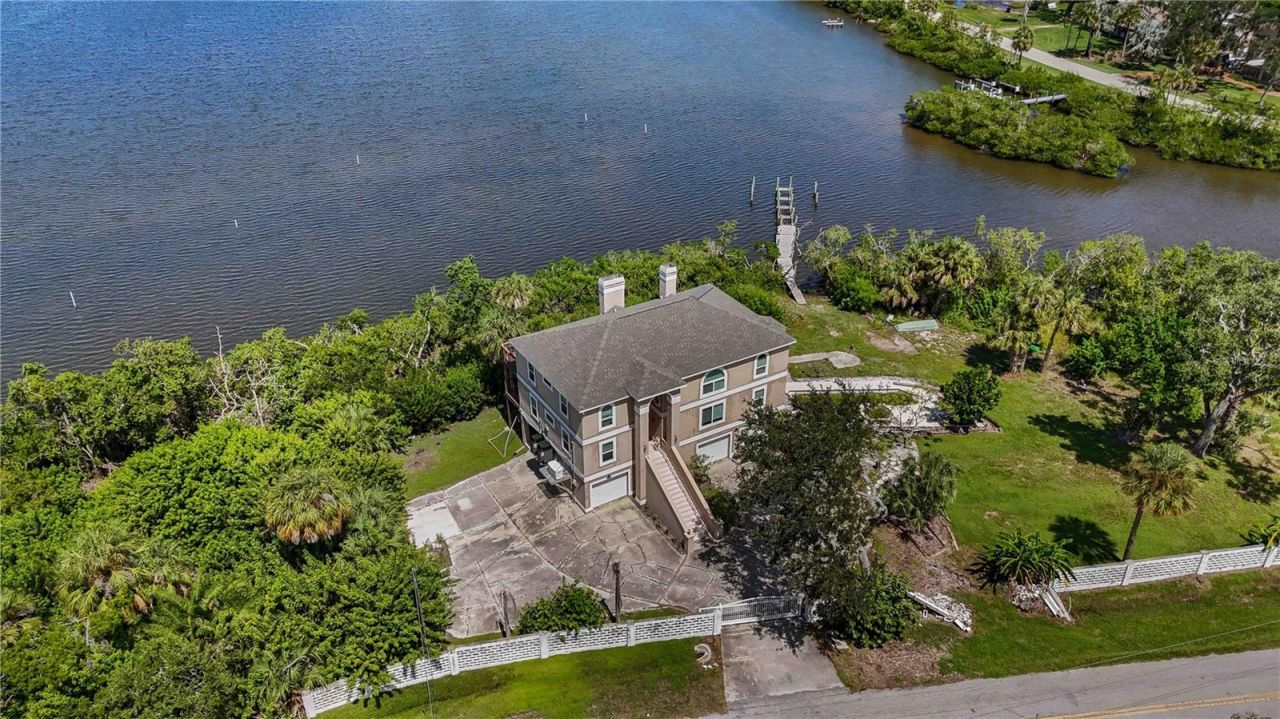 1460 Bayshore Drive, Terra Ceia, FL 34250 Photo