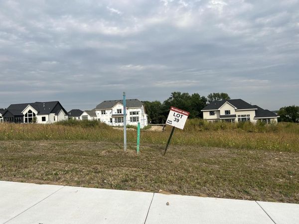 Lt39 CRESCENT HILL DRIVE, Sussex, WI 53089