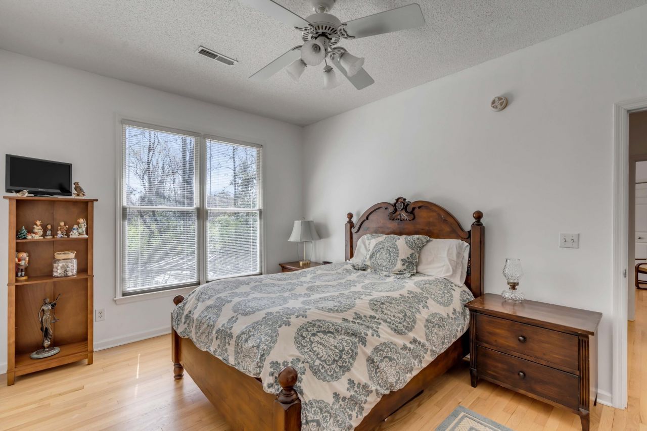 1988 Long Creek Road Photo 23