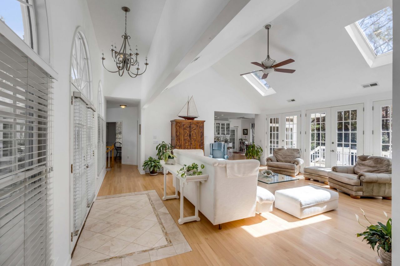 1988 Long Creek Road Photo 6