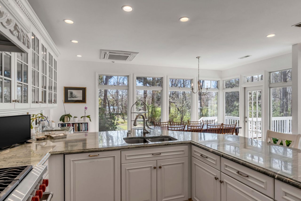 1988 Long Creek Road Photo 9