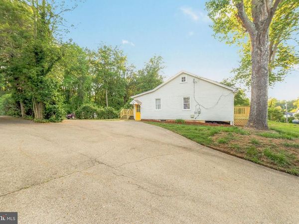 880 BALTIMORE ANNAPOLIS BOULEVARD, SEVERNA PARK, MD 21146