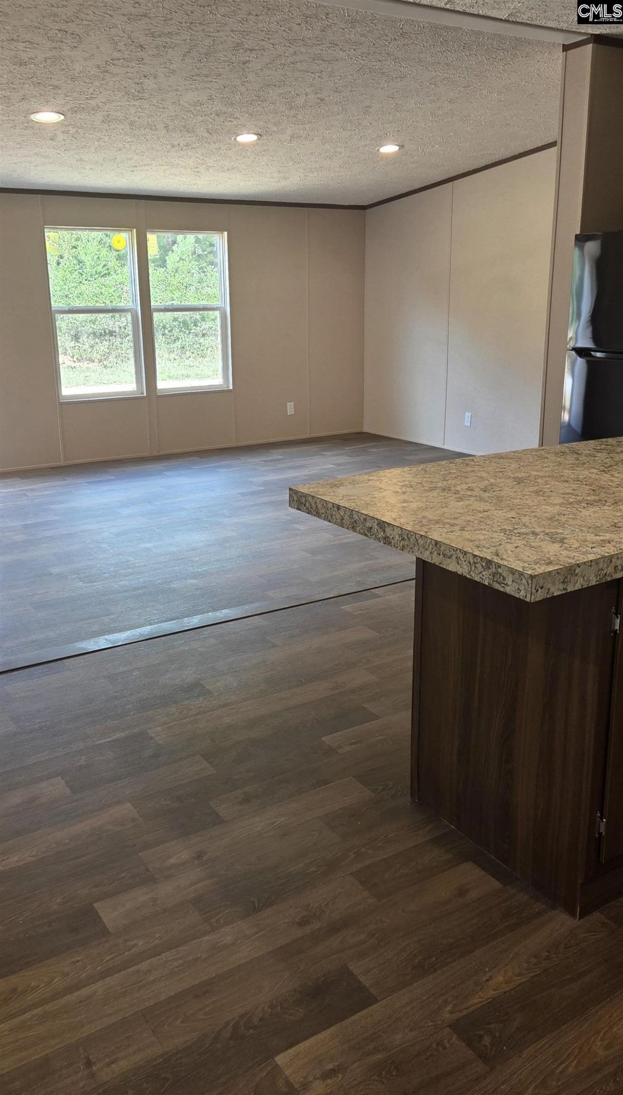 3091 Shannon Road  Photo 11