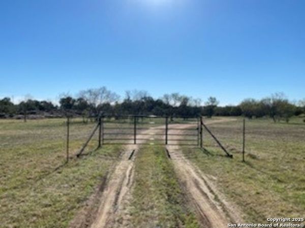 4745 county road 120, Marble Falls, TX 78654