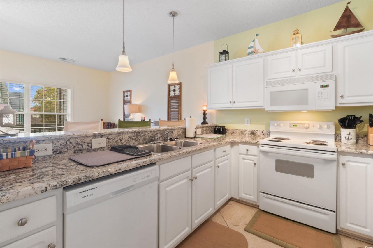 1058 Sea Mountain Hwy. Photo 9