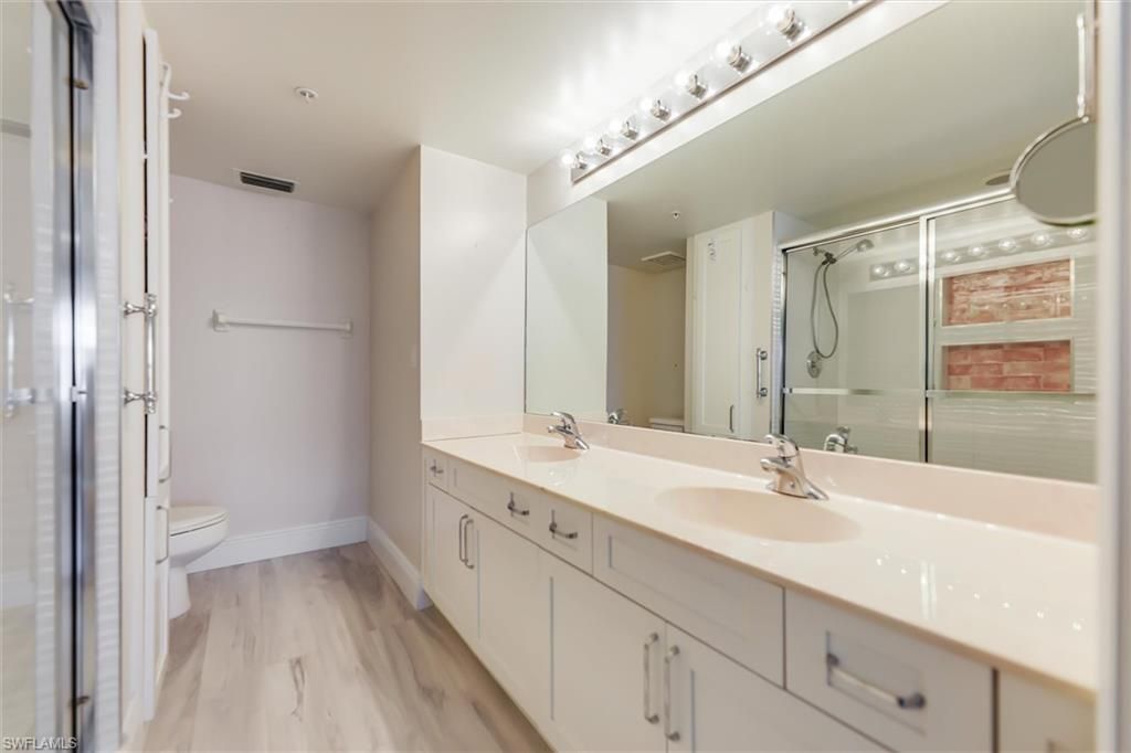 4481 Bay Beach Ln, Unit 214, Fort Myers Beach, FL 33931 Photo