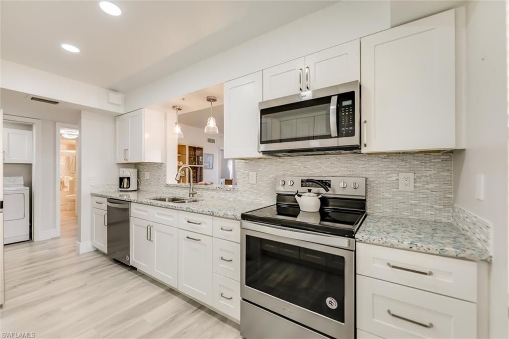 4481 Bay Beach Ln, Unit 214, Fort Myers Beach, FL 33931 Photo