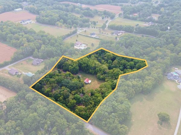 1502 New Deal Potts Rd, Portland, TN 37148