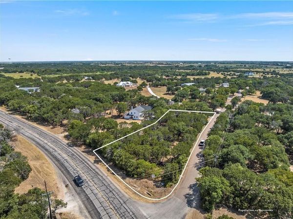 2764 Garrett Lane, China Spring, TX 76633