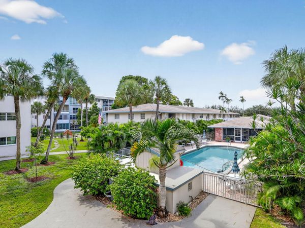 5800 Margate Boulevard, Margate, FL 33063