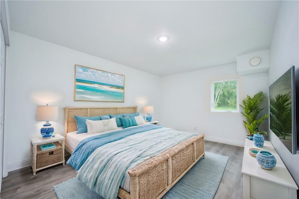 8045 142nd Street, Sebastian, FL 32958 Photo