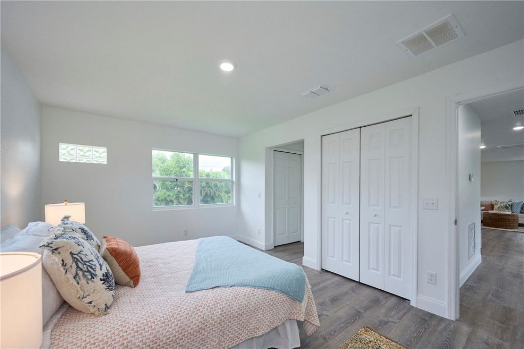 8045 142nd Street, Sebastian, FL 32958 Photo