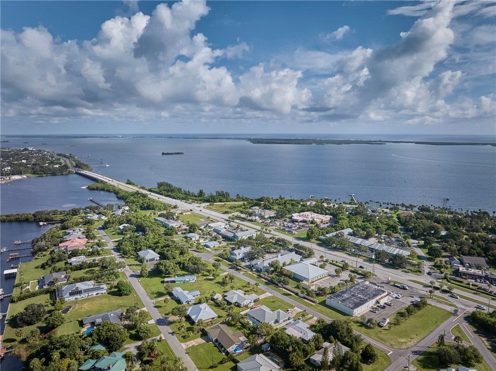 8045 142nd Street, Sebastian, FL 32958 Photo