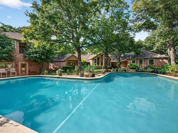 215 Hiland Acres Circle, Pottsboro, TX 75076