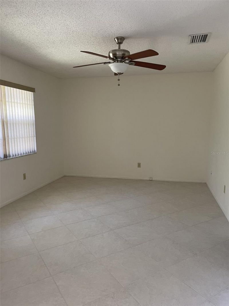 7030 W Country Club Drive N, Unit 128, Sarasota, FL 34243 Photo