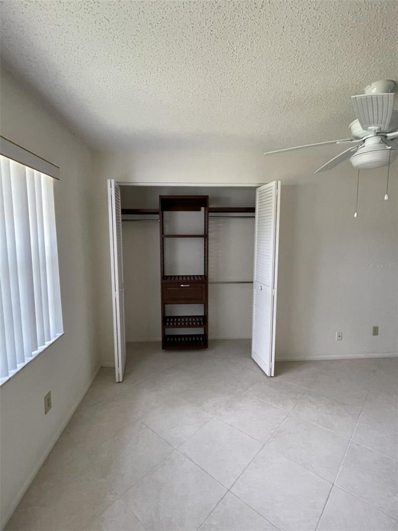 7030 W Country Club Drive N, Unit 128, Sarasota, FL 34243 Photo