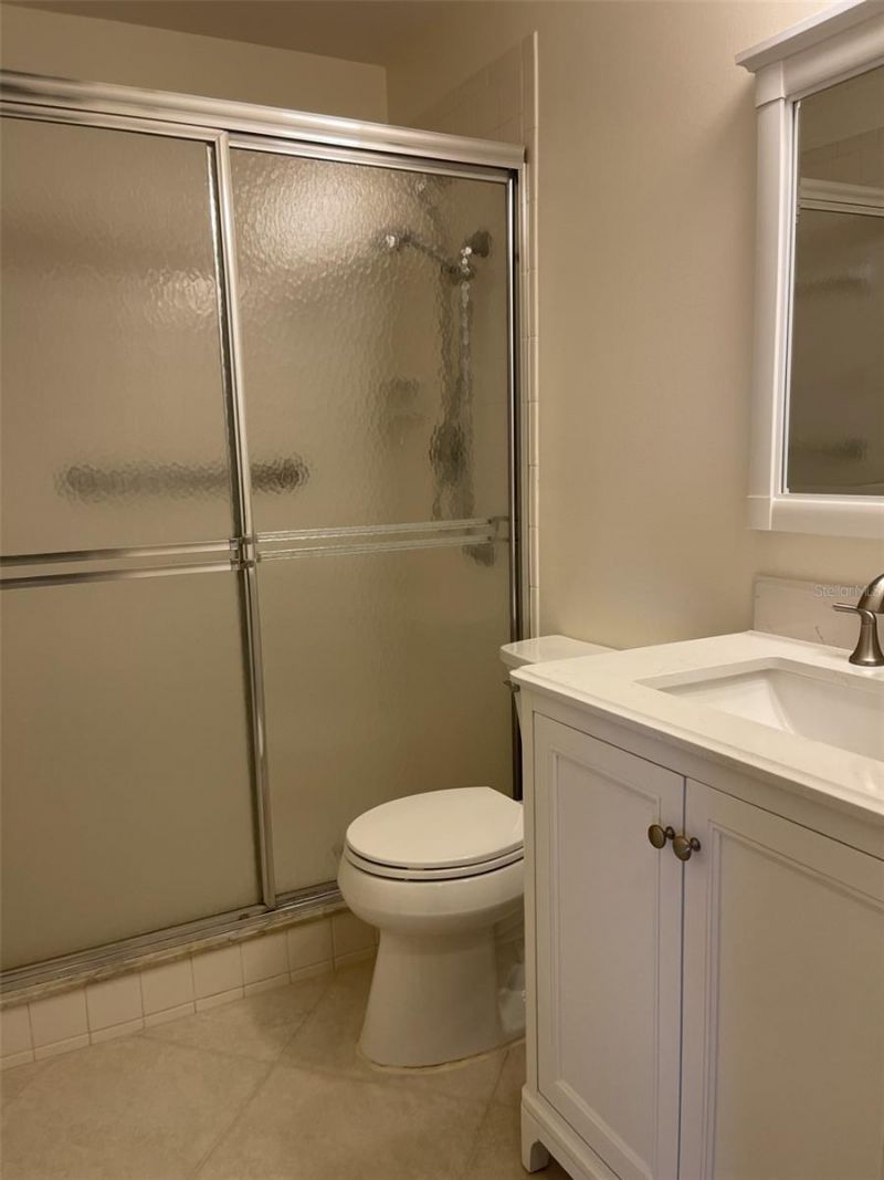 7030 W Country Club Drive N, Unit 128, Sarasota, FL 34243 Photo