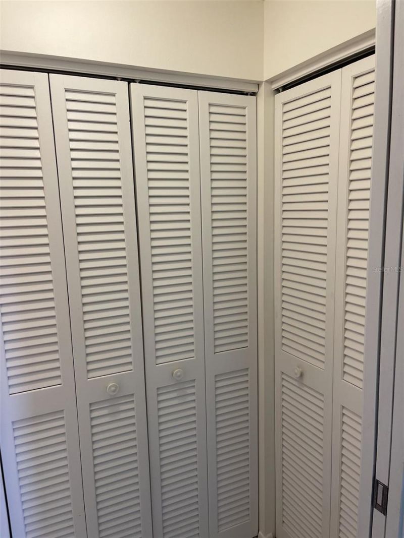 7030 W Country Club Drive N, Unit 128, Sarasota, FL 34243 Photo