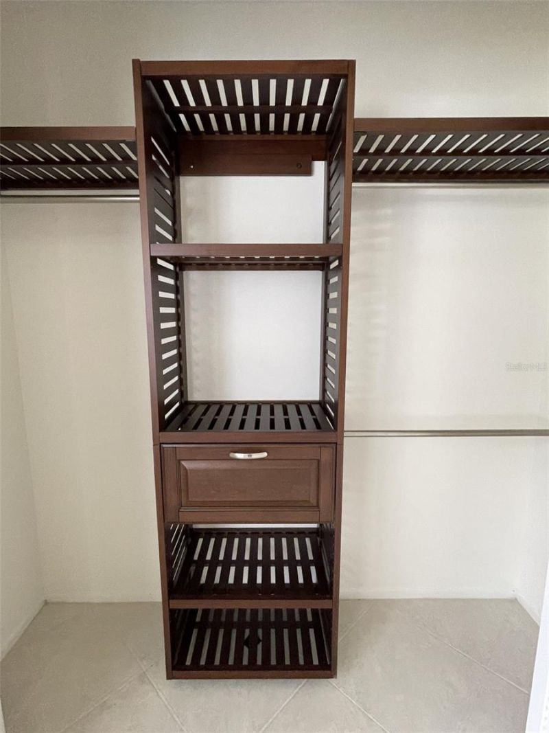 7030 W Country Club Drive N, Unit 128, Sarasota, FL 34243 Photo