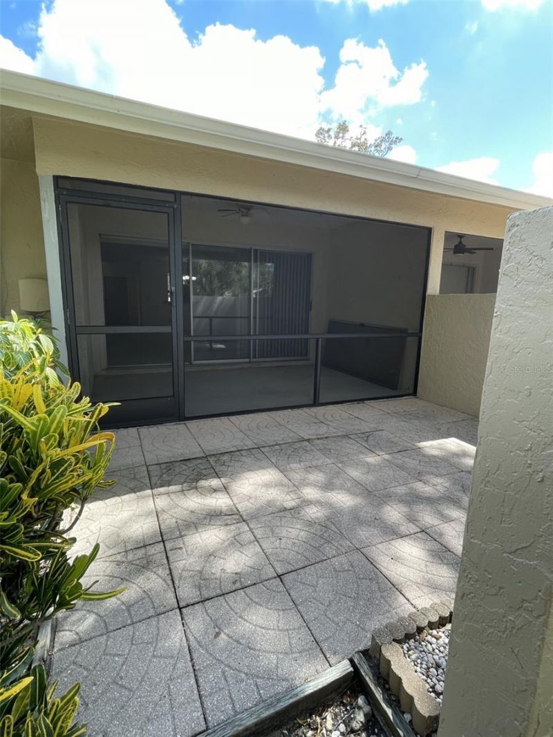 7030 W Country Club Drive N, Unit 128, Sarasota, FL 34243 Photo