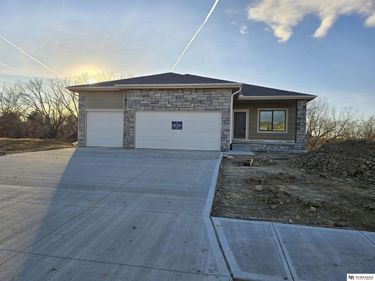 10910 N 172 Street, Bennington, NE 68007