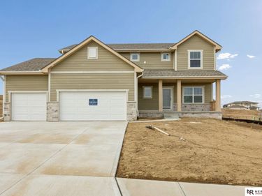 11006 N 160 Street, Bennington, NE 68007