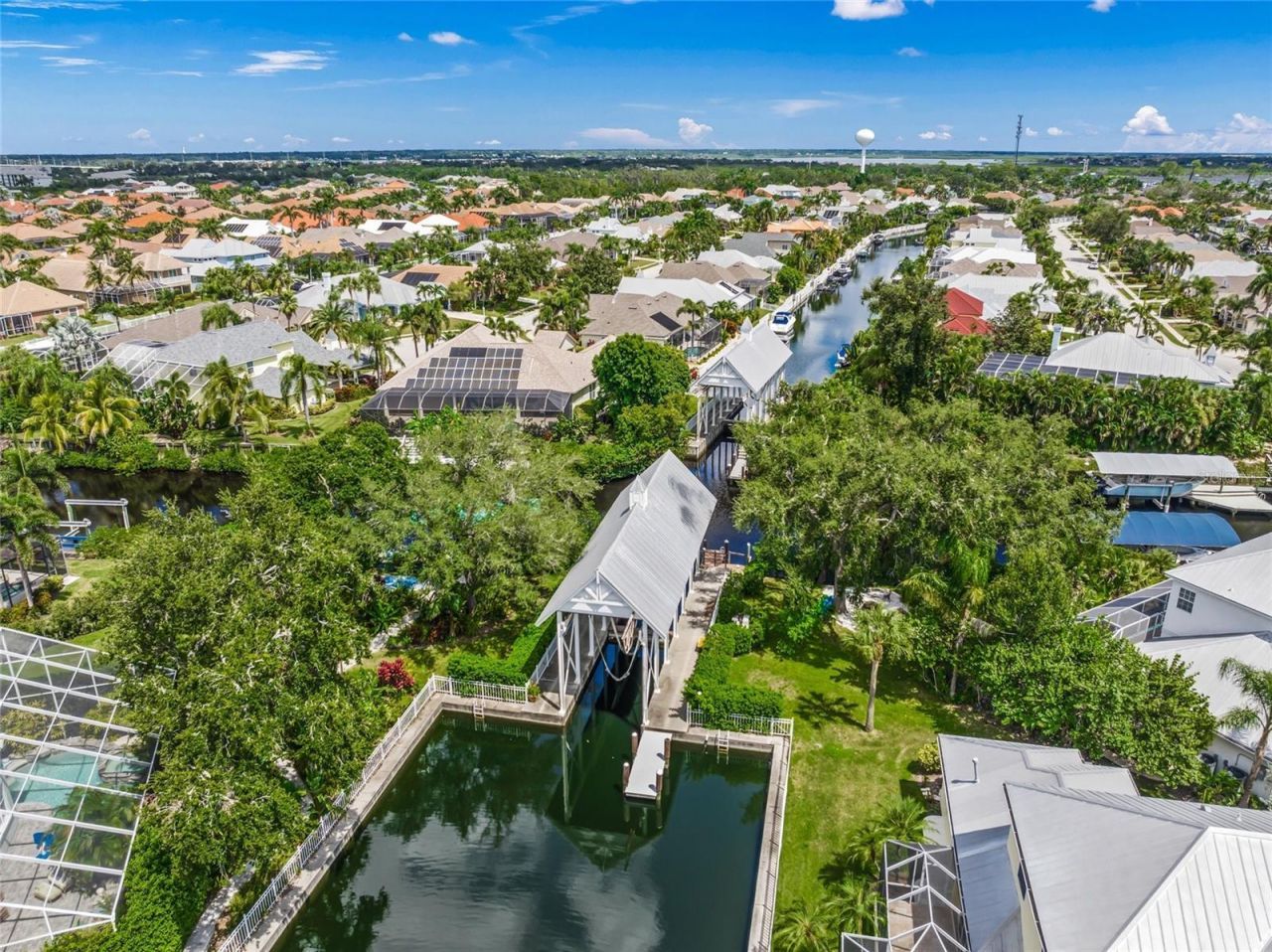 4520 Blue Marlin Drive, Bradenton, FL 34208 Photo