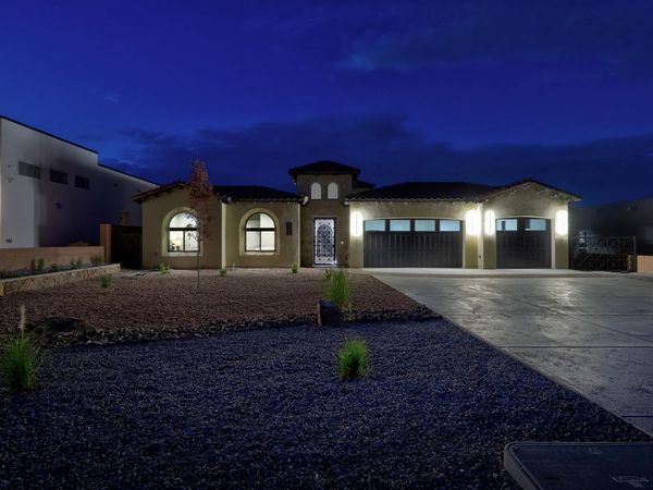 1729 22nd Avenue SE, Rio Rancho, NM 87124