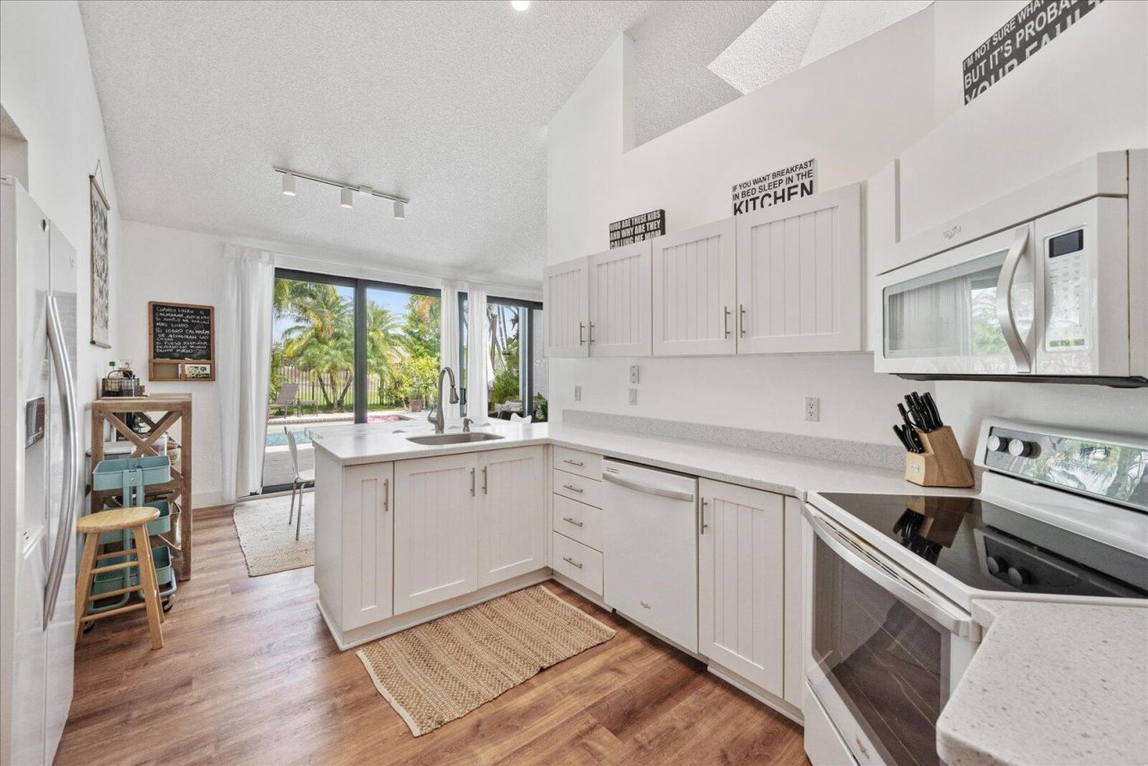 2585 Sheltingham Drive, Wellington, FL 33414 Photo